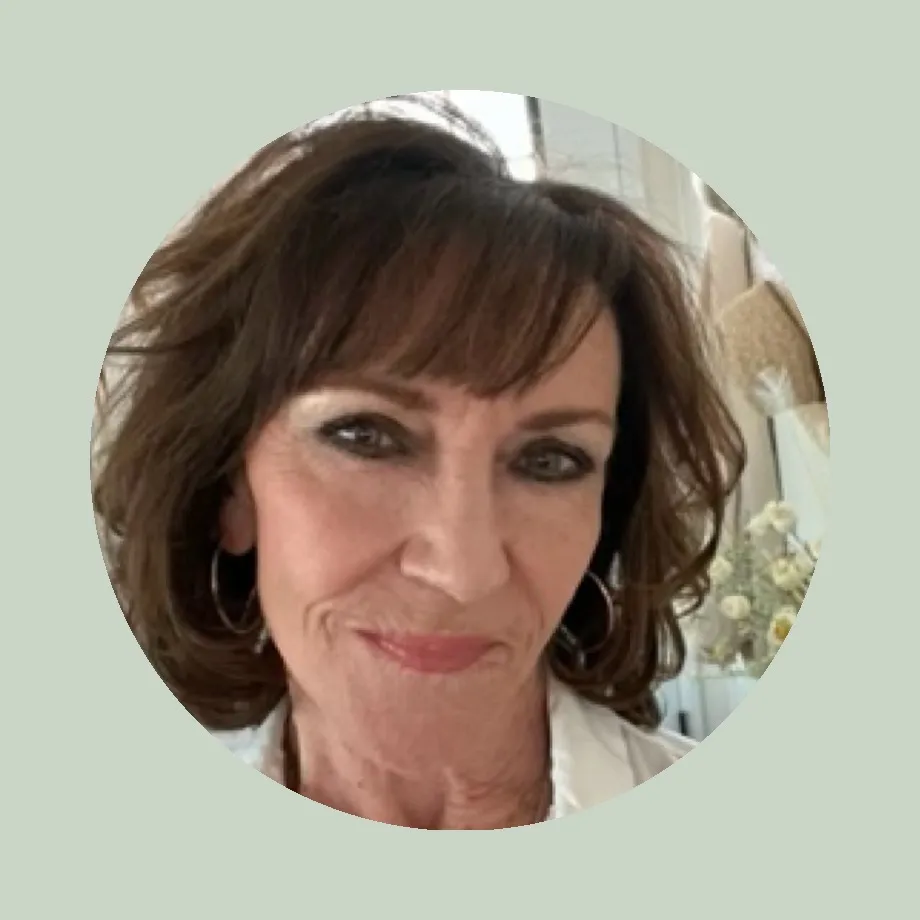 Kim McManaman, REALTOR® - professional headshot