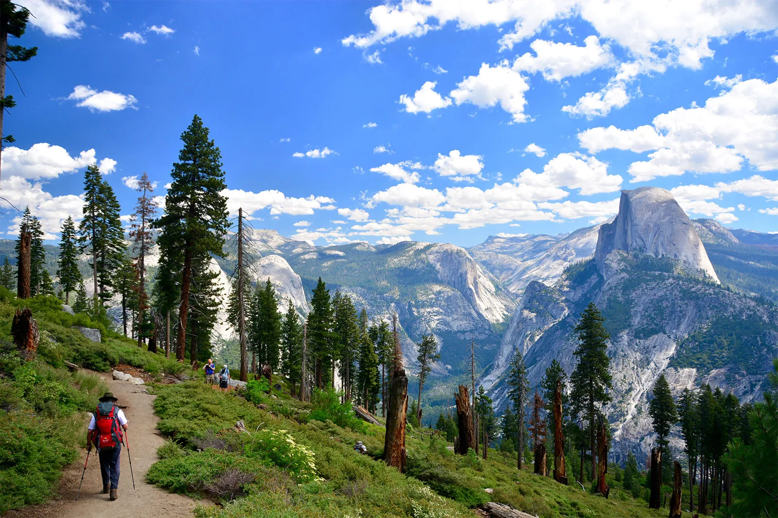 Yosemite National Park (Sierra Nevada) – California’s Ultimate Natural Masterpiece at Yosemite Valley, CA 95389 🏔️🌲✨