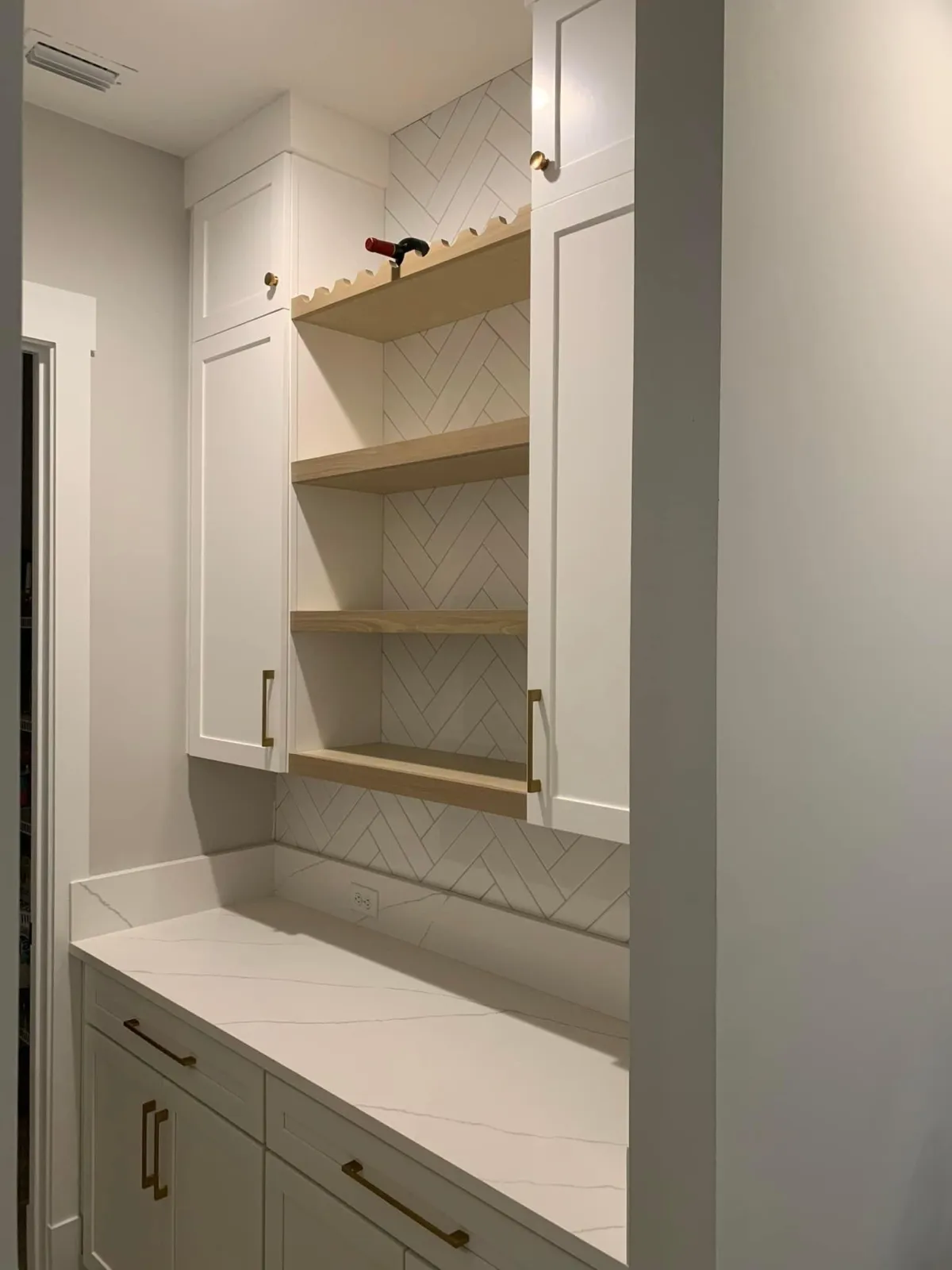 pantry, custom pantry, pantry shelving