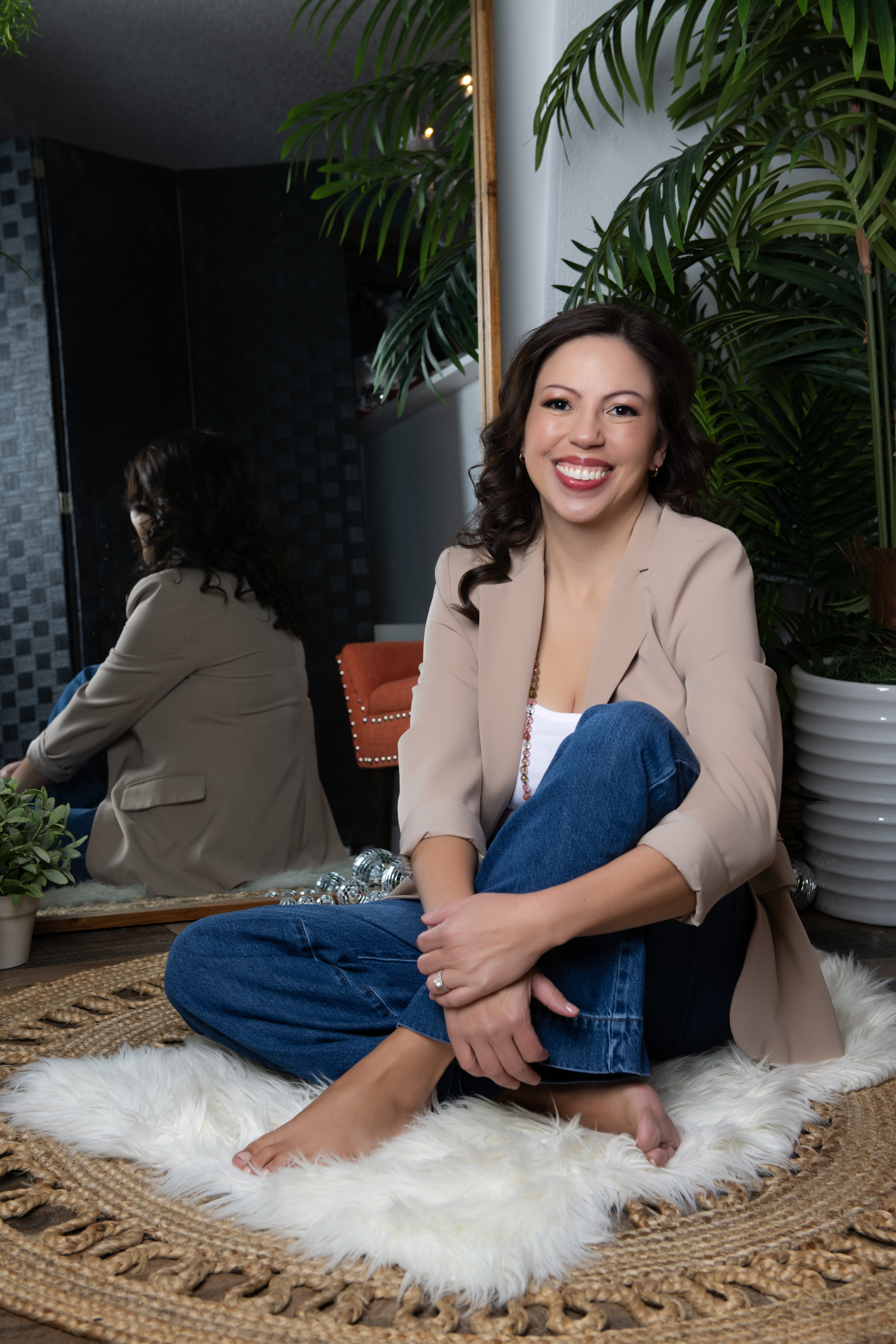Christina McLoughlin providing transformational coaching for women seeking confidence, clarity, and authentic success