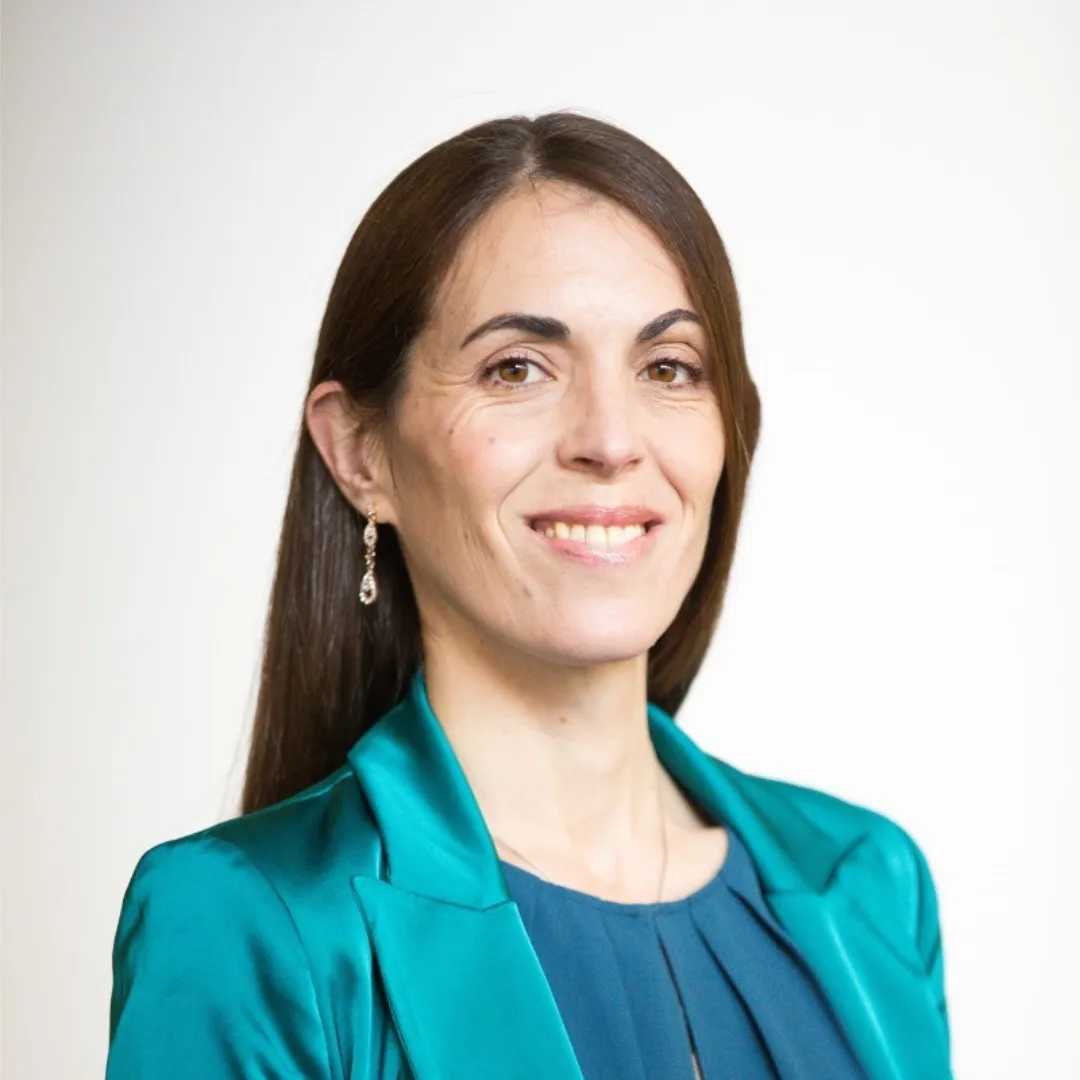 Soft luminous feminine portrait with warm golden and rose tones