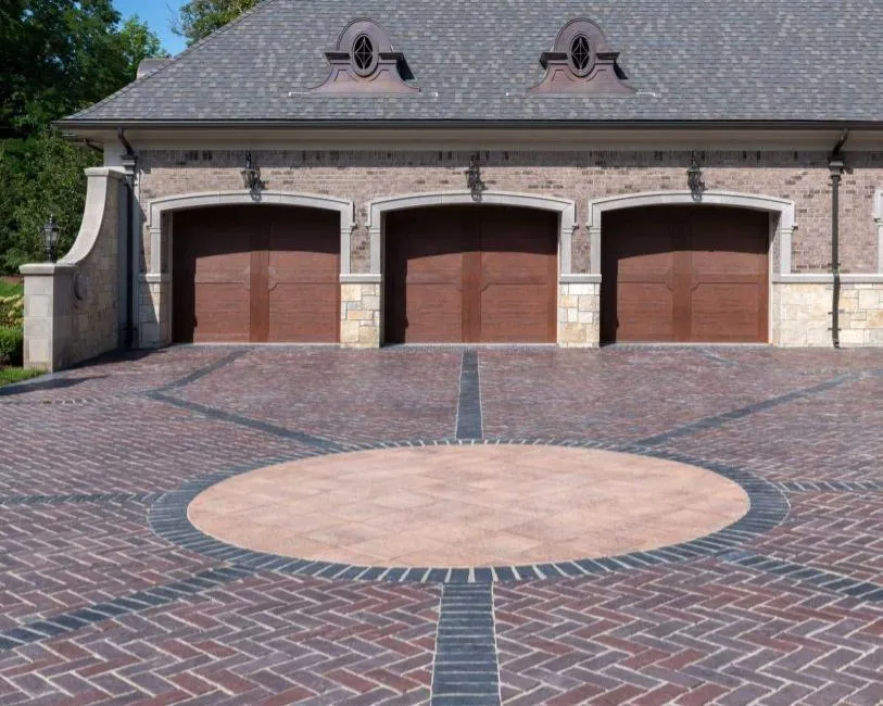 Modern paver patio layout for a suburban backyard in Oak Brook, IL.