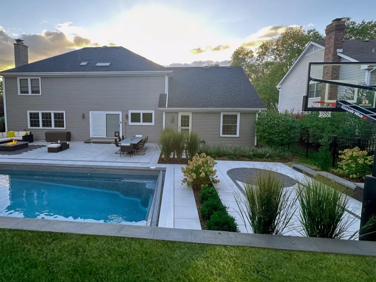 Front entrance paver walkway and steps in Hinsdale, Illinois.