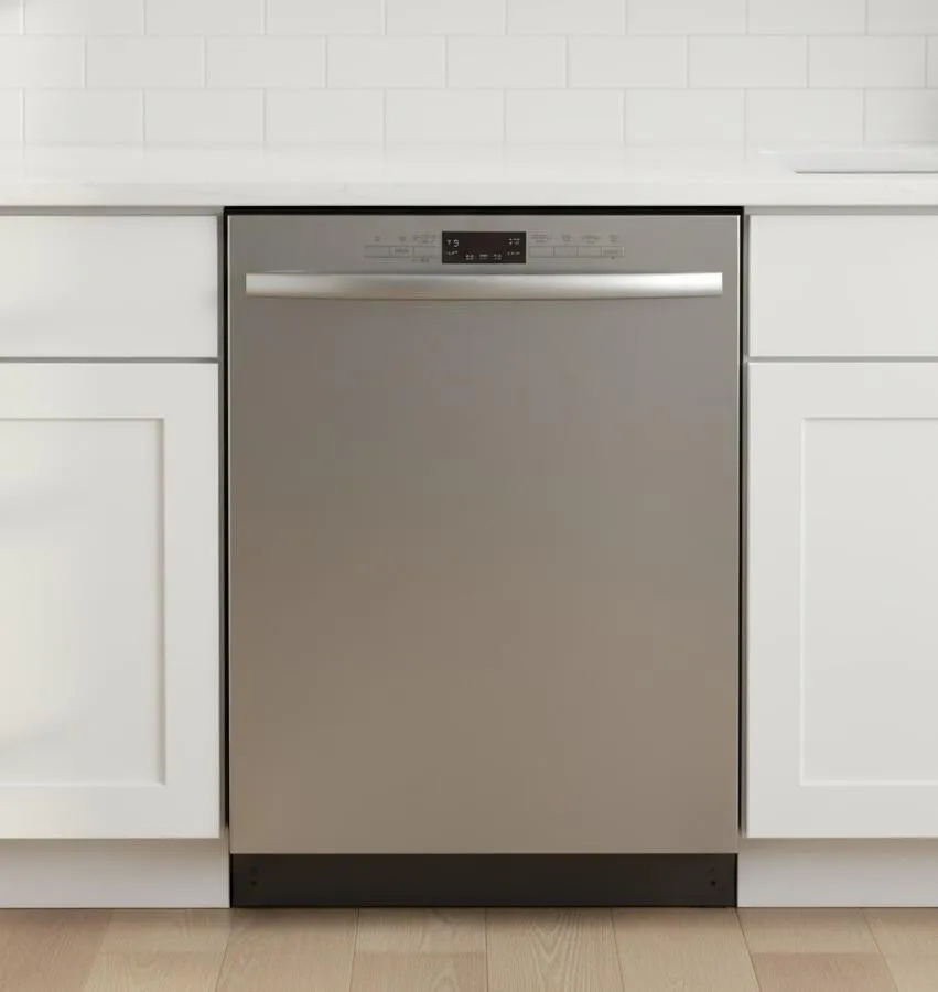 Professional residential window cleaning Victorian home San Francisco Bay Area Teodor Window Solar Cleaning service