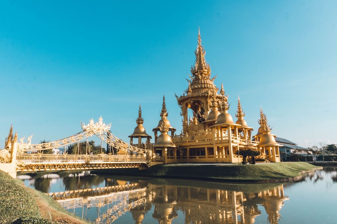 A stunning Thai temple symbolizing the strong connection within the Australia-Thailand business corridor