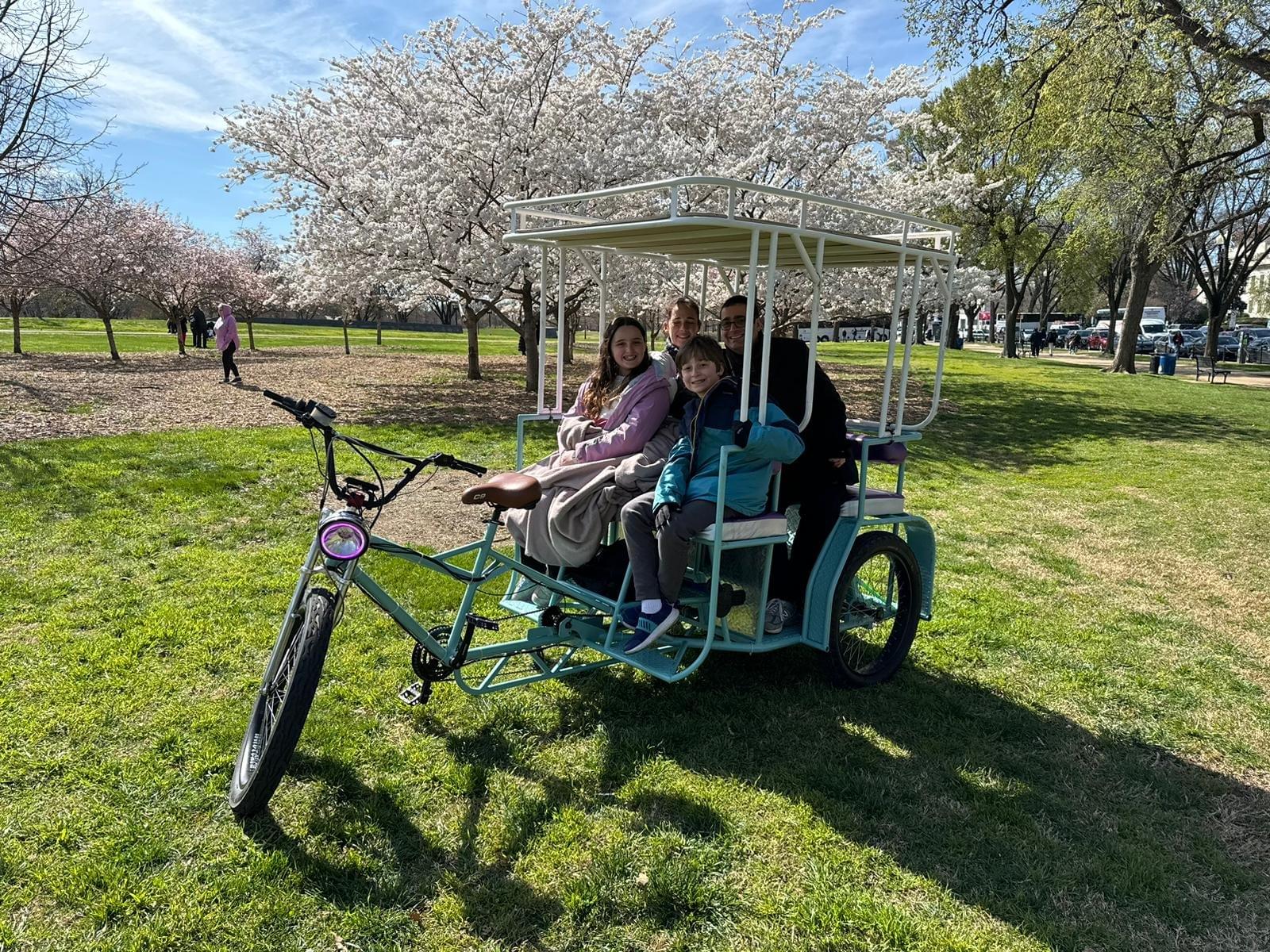 Limo Coach Tricycle Pedicab