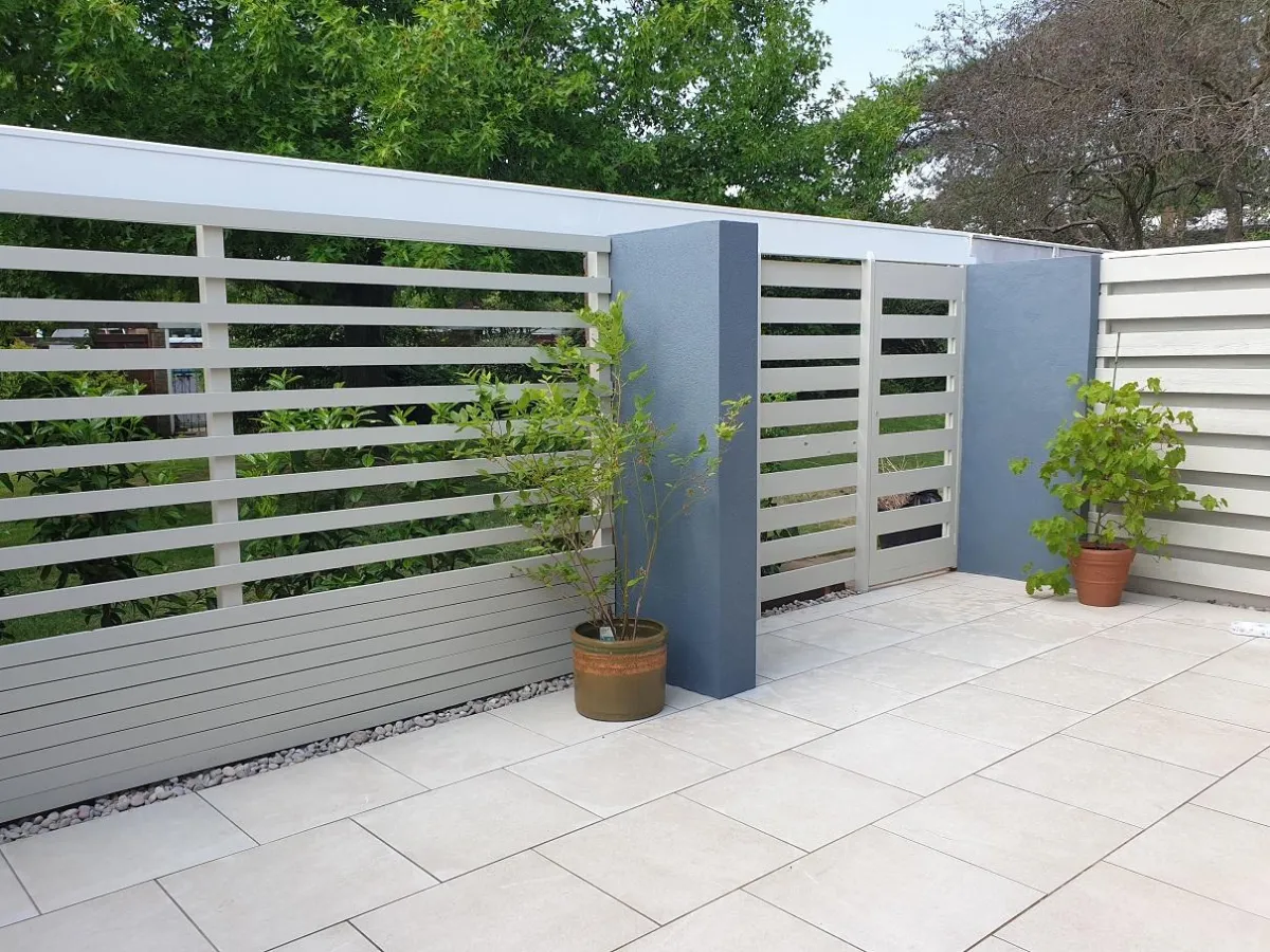 new cream porcelain patio installation in Twickenham 