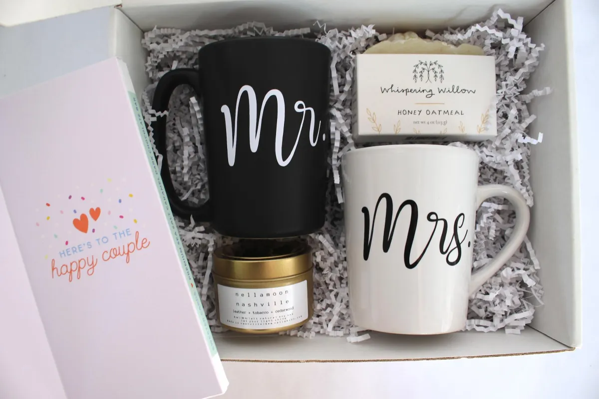 custom wedding gift box