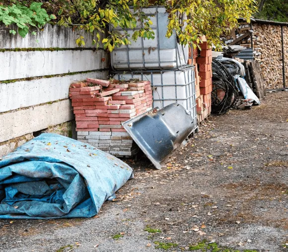 Construction Debris Removal in Hoover