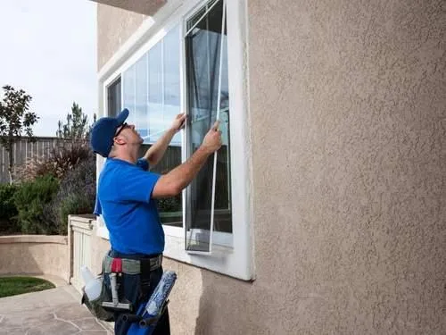  Window Cleaning