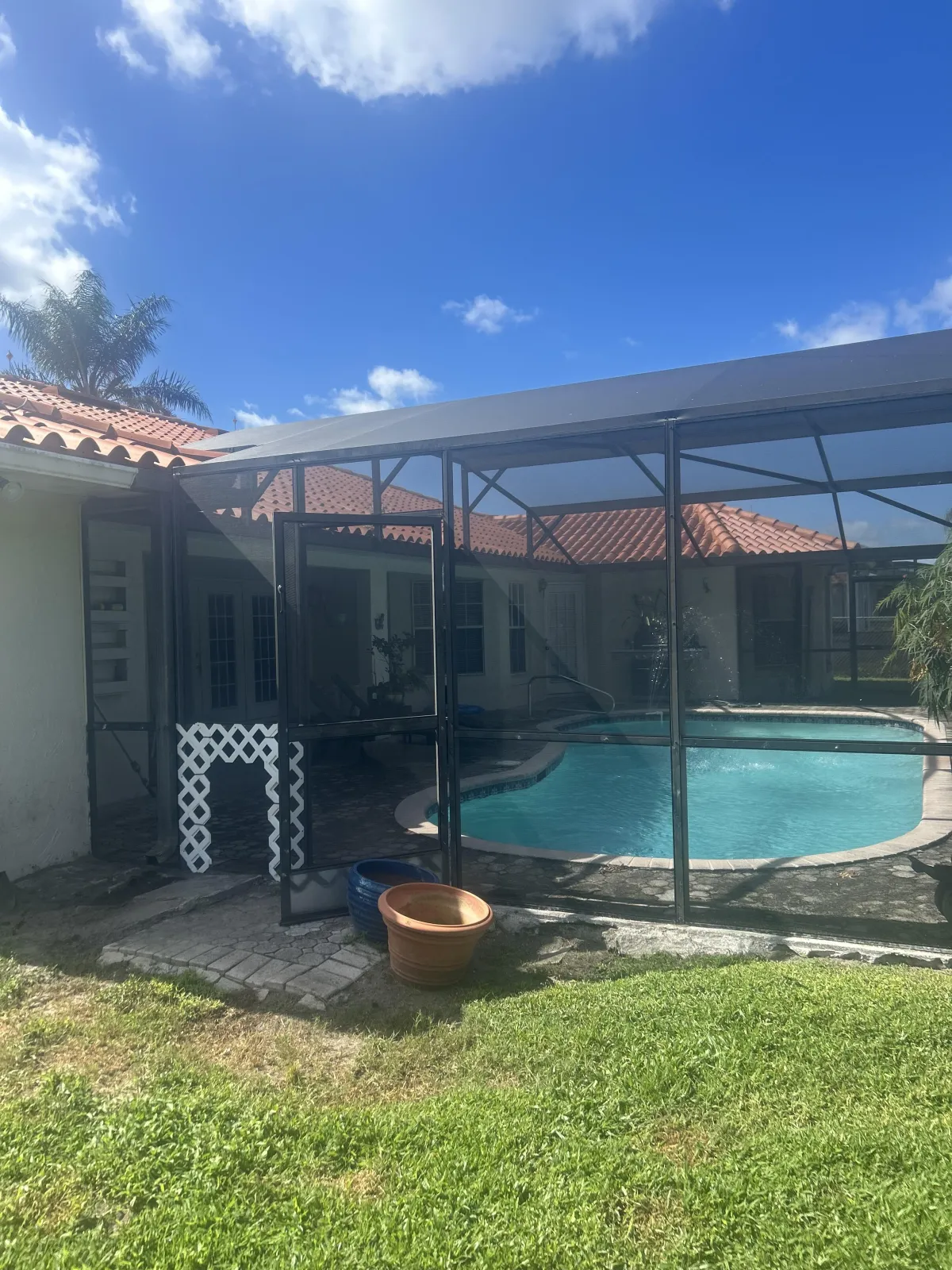 Hurricane Support Cables in