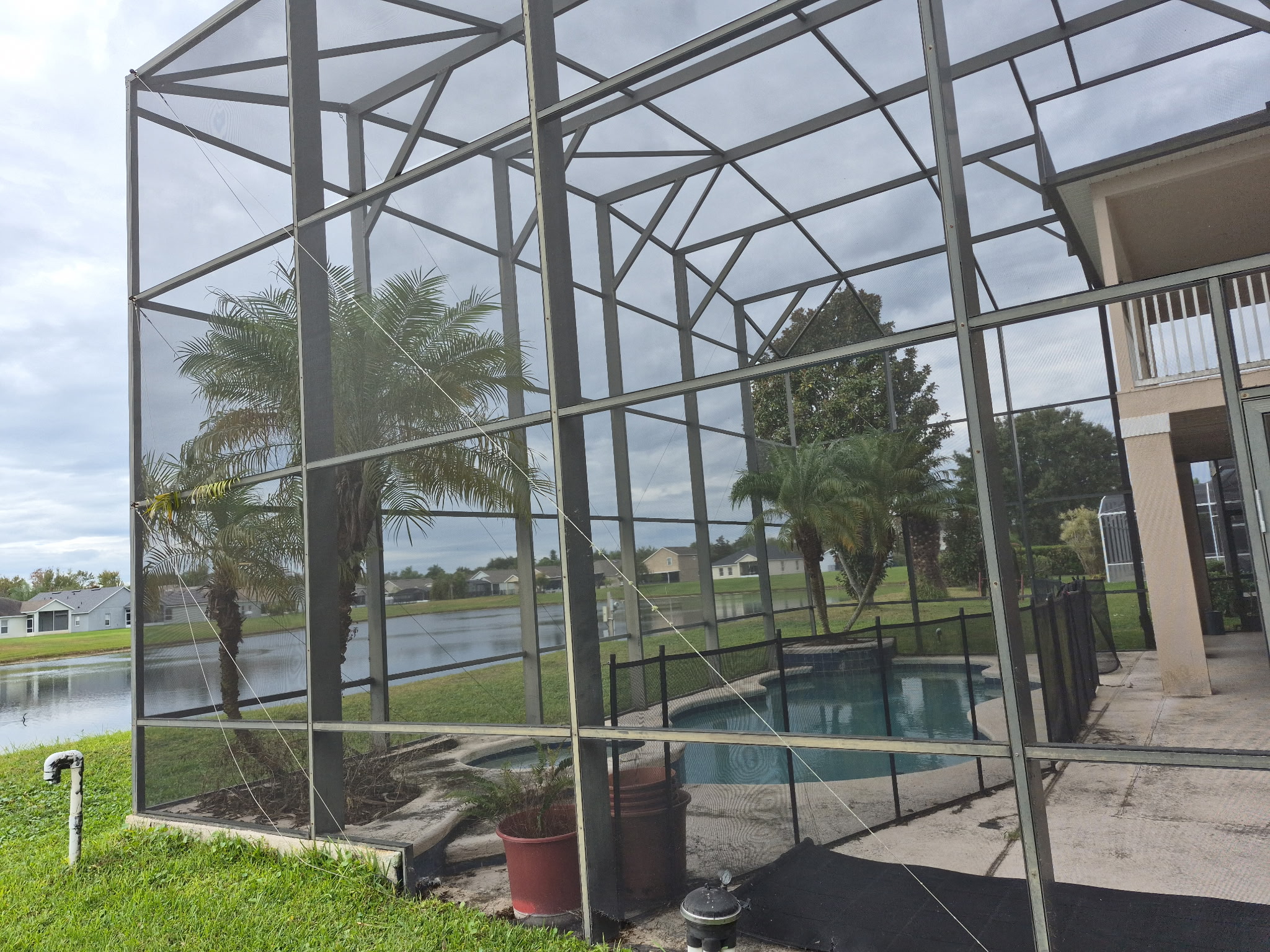 Hurricane Support Cables in