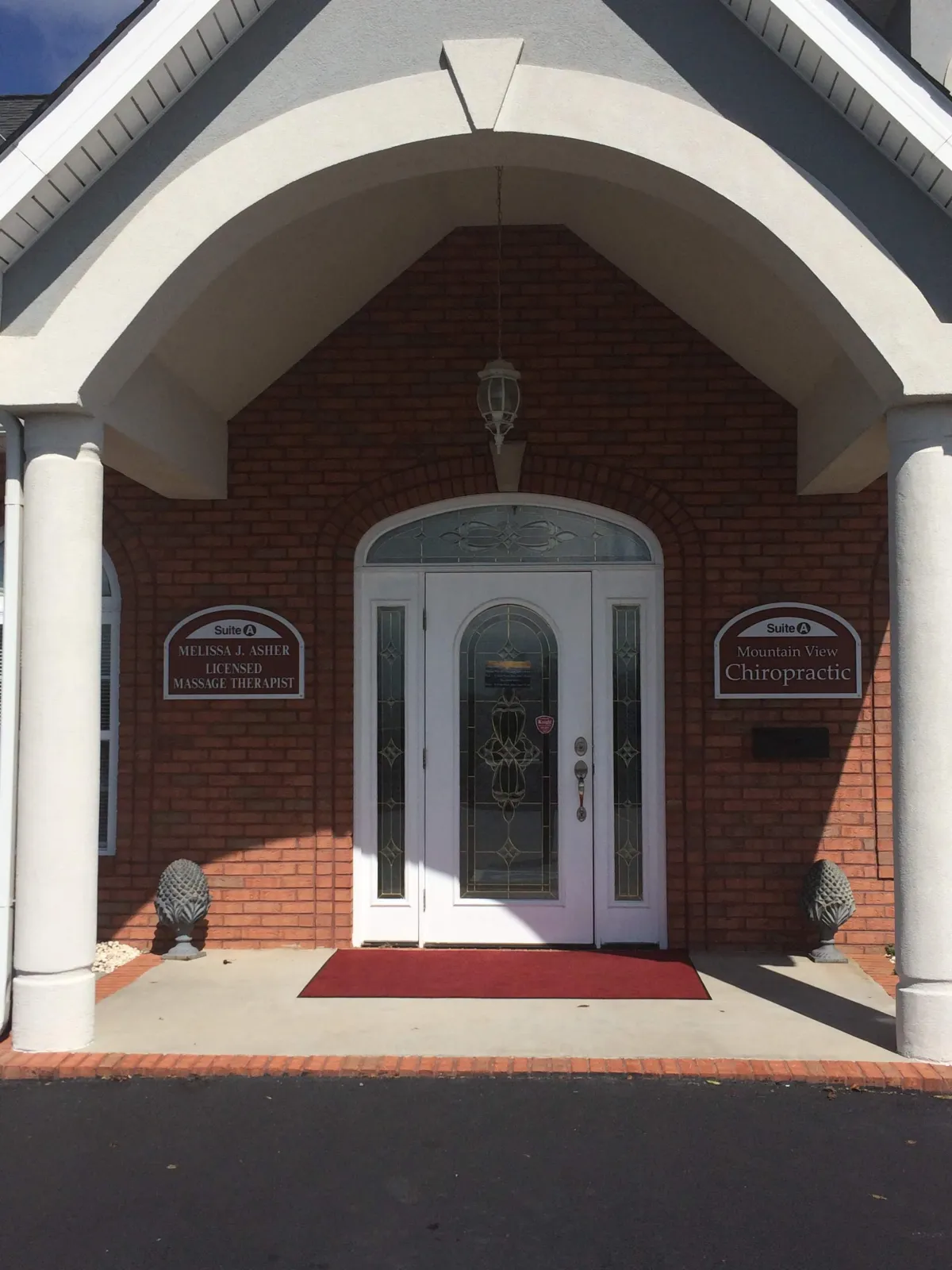 Welcoming reception area at Mountain View Chiropractic