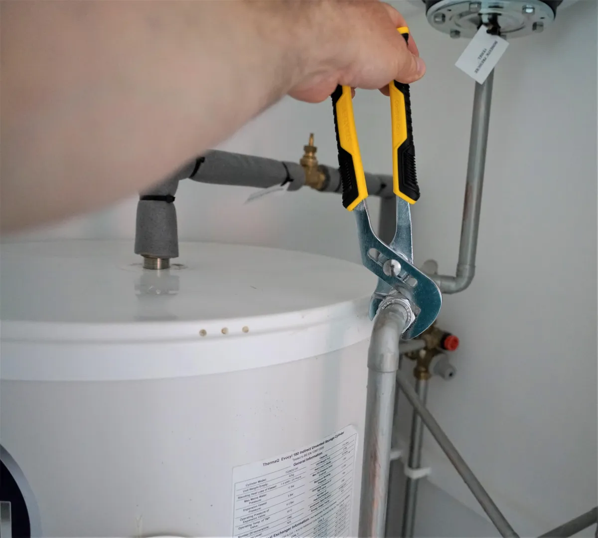 water heater maintenance annapolis md