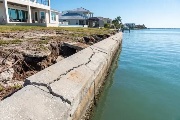 Seawall Engineer: 6 Warning Signs Your Wall Is Failing