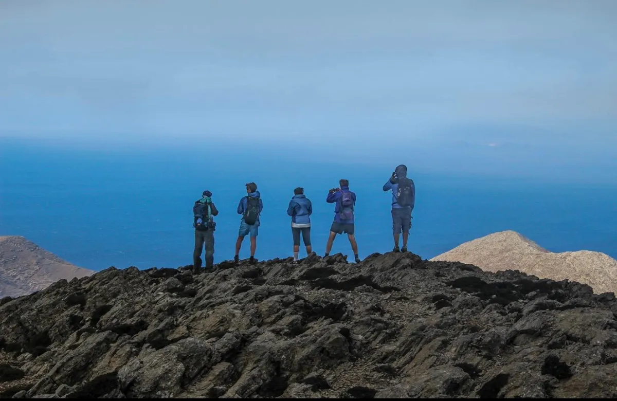 Cliff hikers