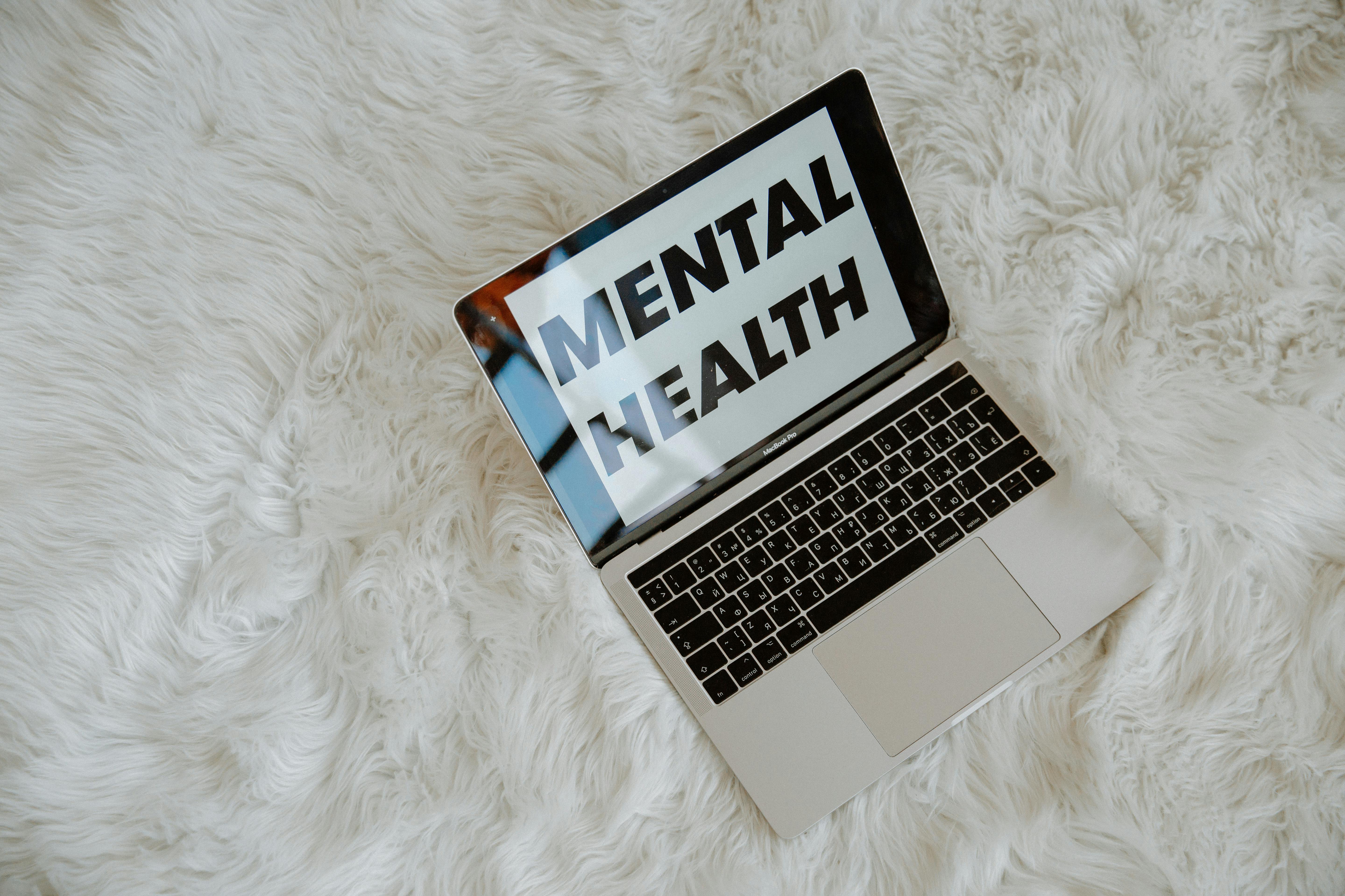 laptop with title - mental health