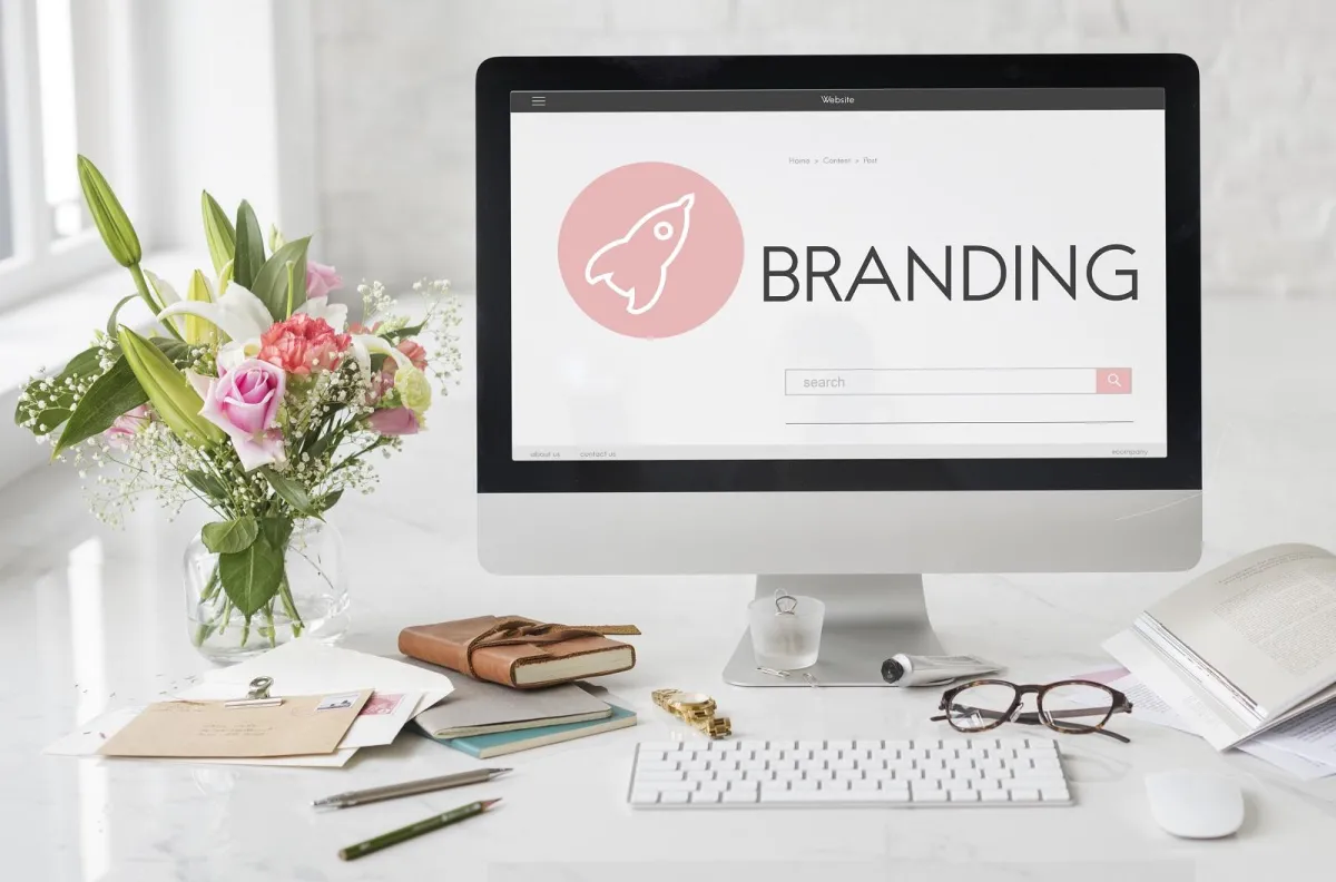 Brand Voice vs. Brand Identity: What's the Difference?