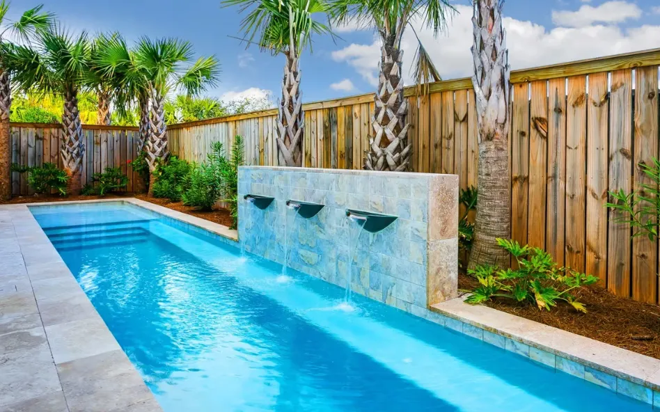 Pensacola Concrete builds and installs pool deck