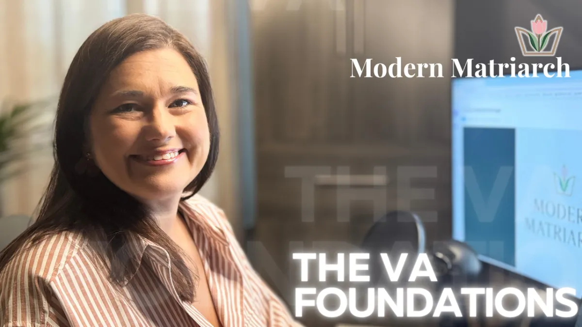 a couple of people that are in some kayaks