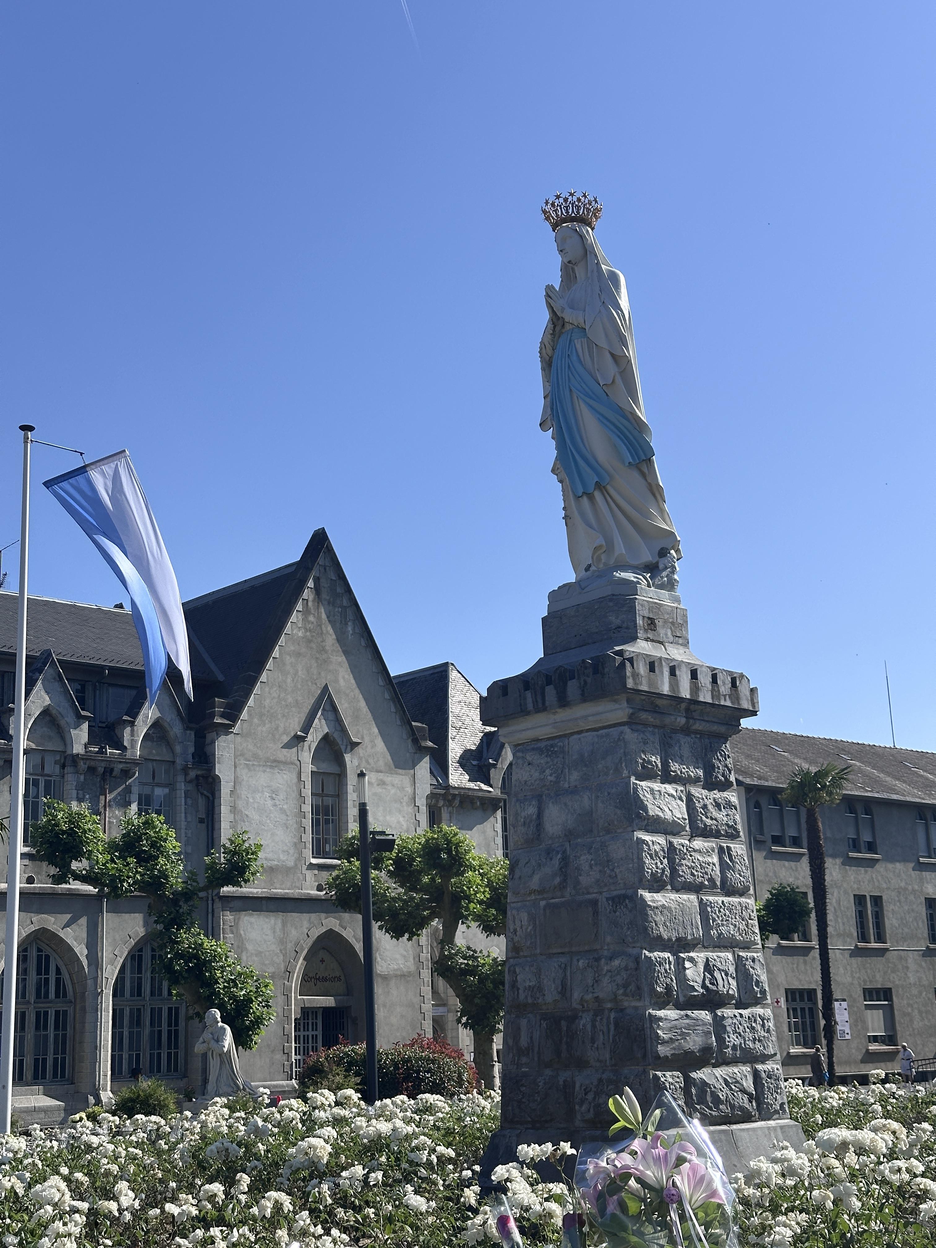 Belief, Prayer, and the Miracles of Lourdes