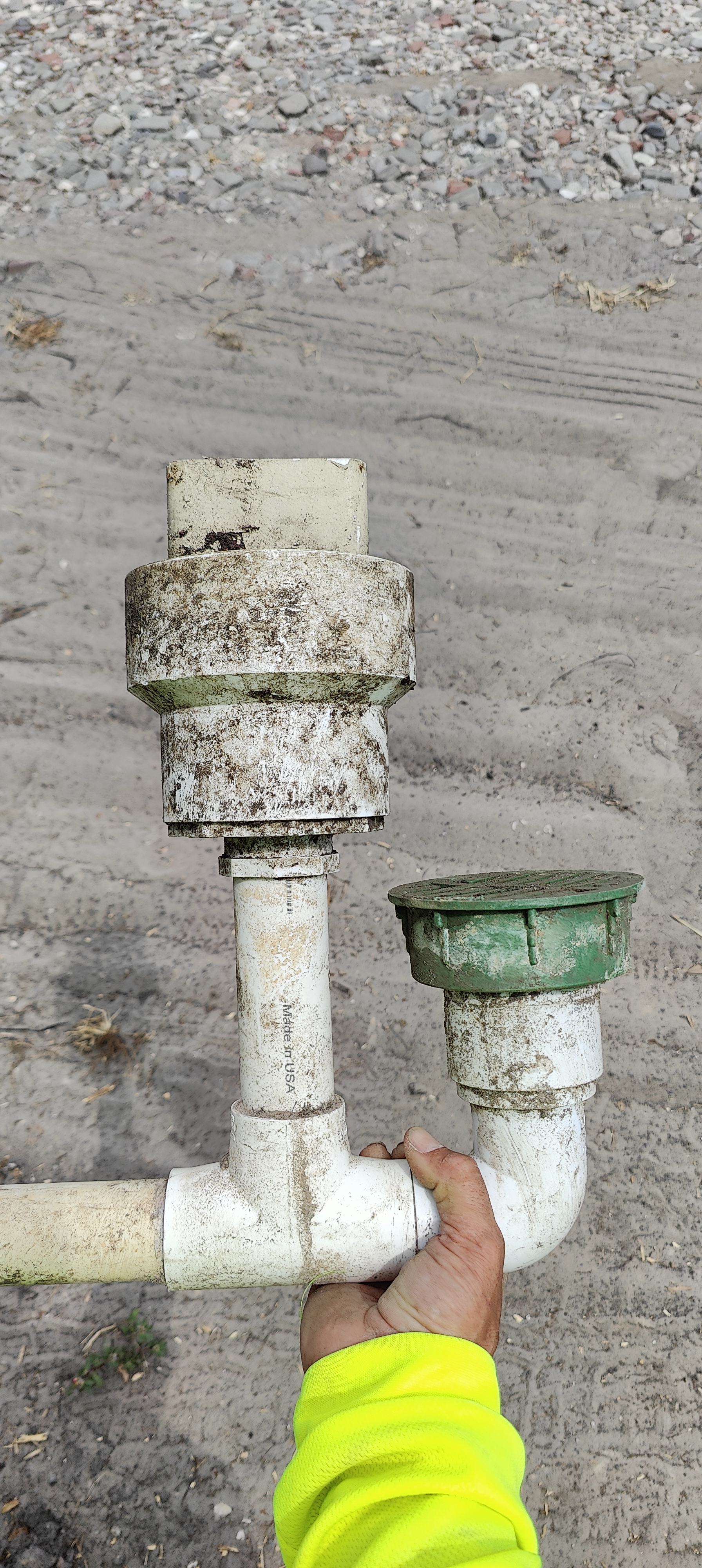 The Handyman Drainage Special, Up Close