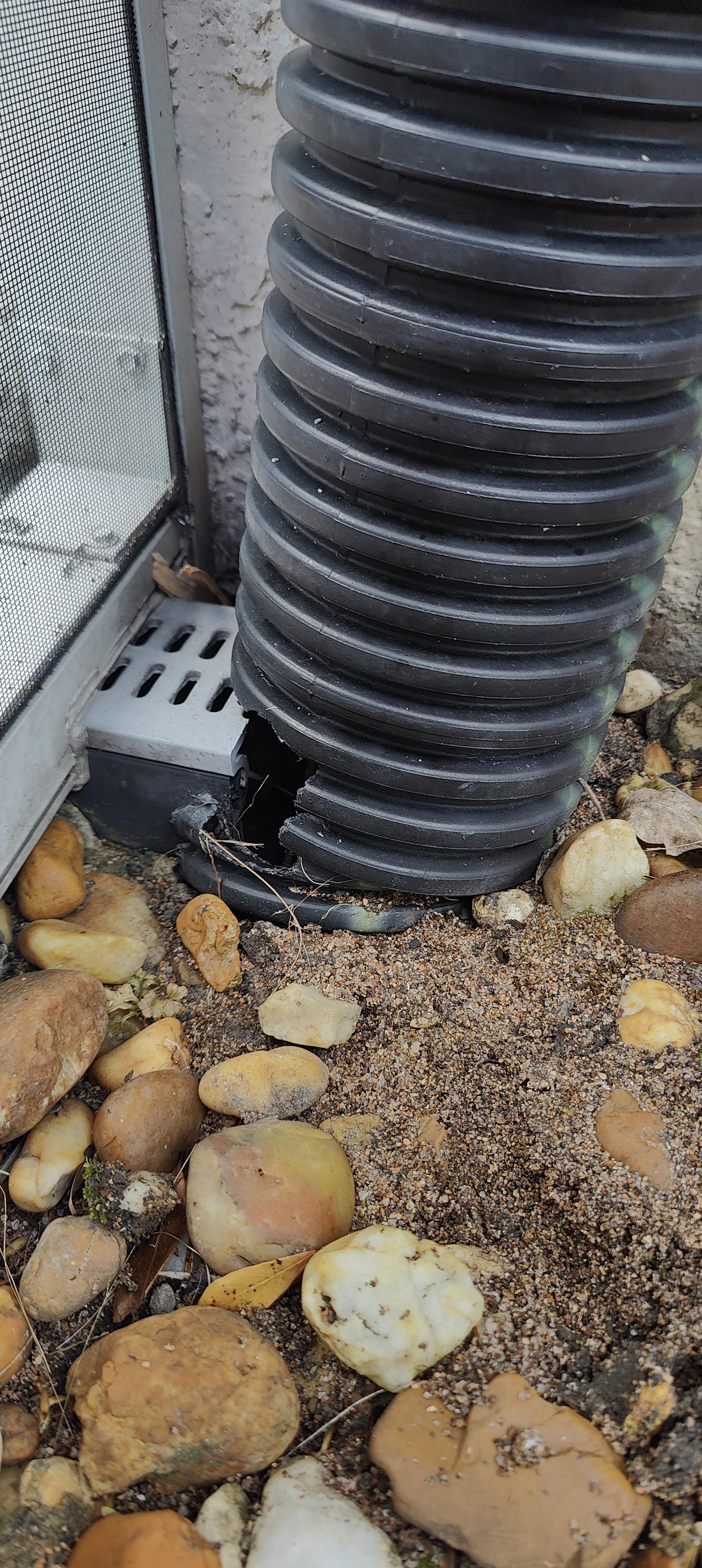 Two Drainage Failures in One Bad Connection