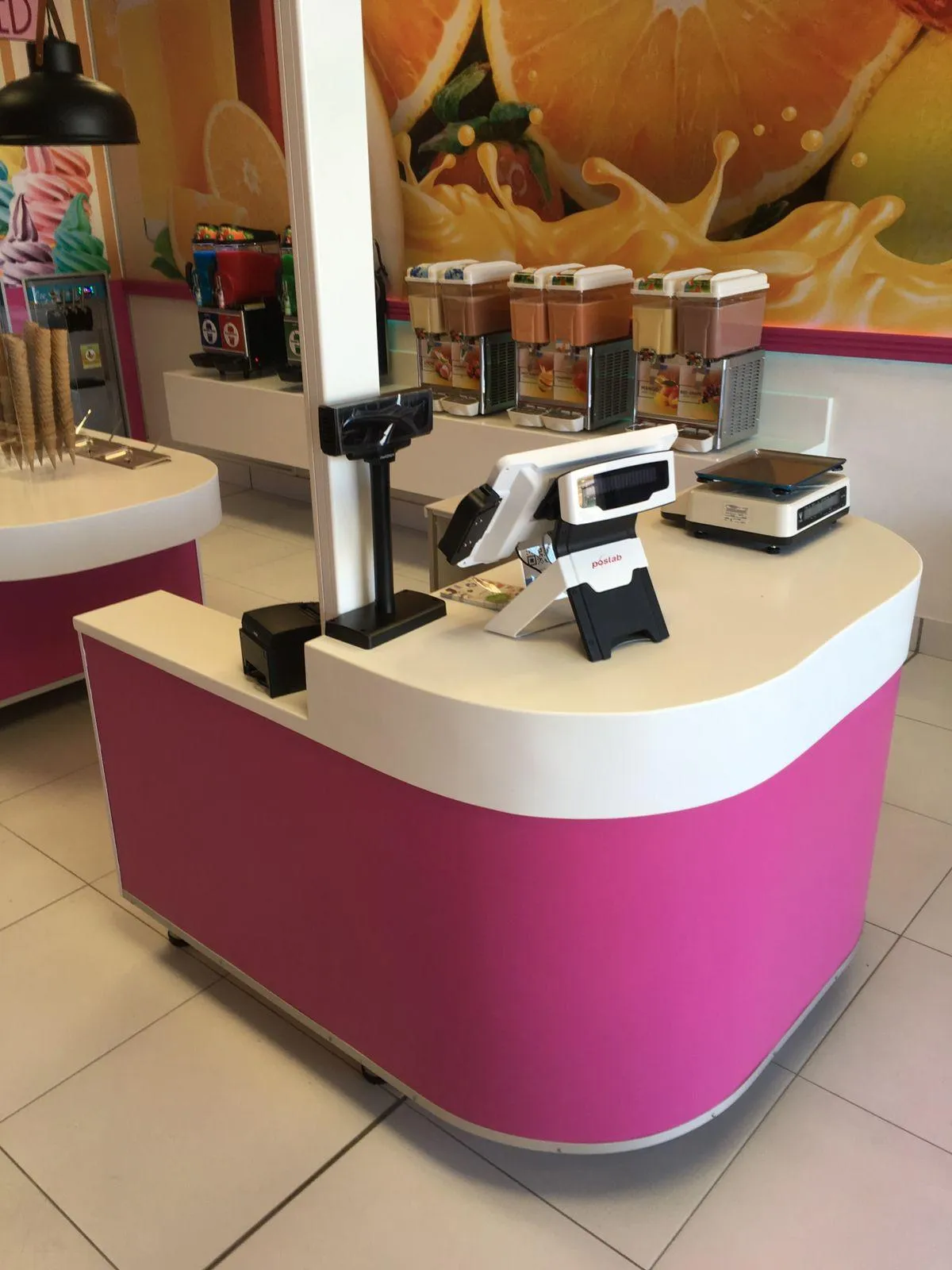 High-end shop counter with custom colors.