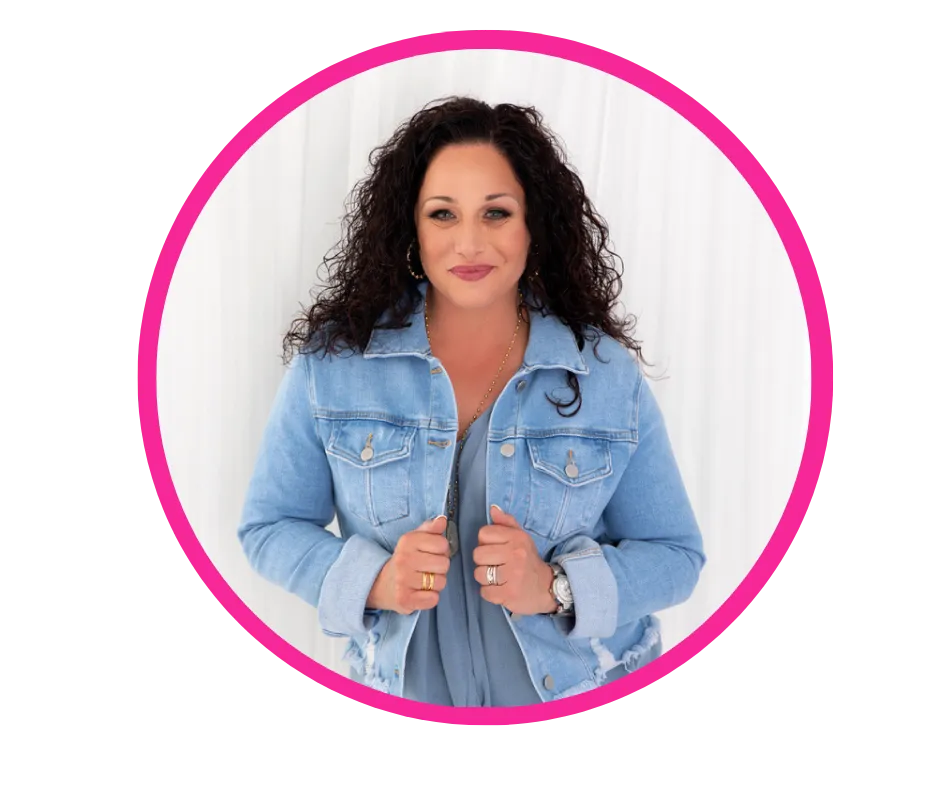 Larissa - Goddess Giving