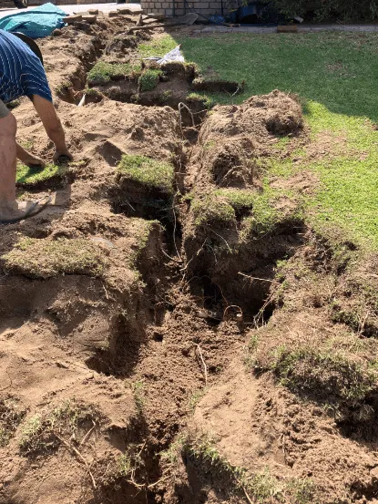 Hipages logo with 4.5-star rating and over 30 reviews, showcasing trusted home service provider credibility and customer satisfaction.