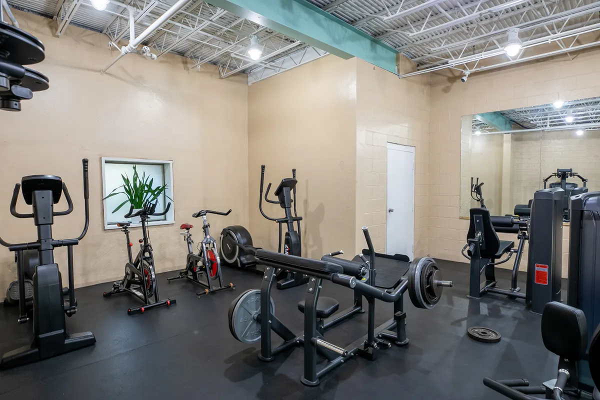 East Point Open Gym with Cardio and Weightlifting Machines