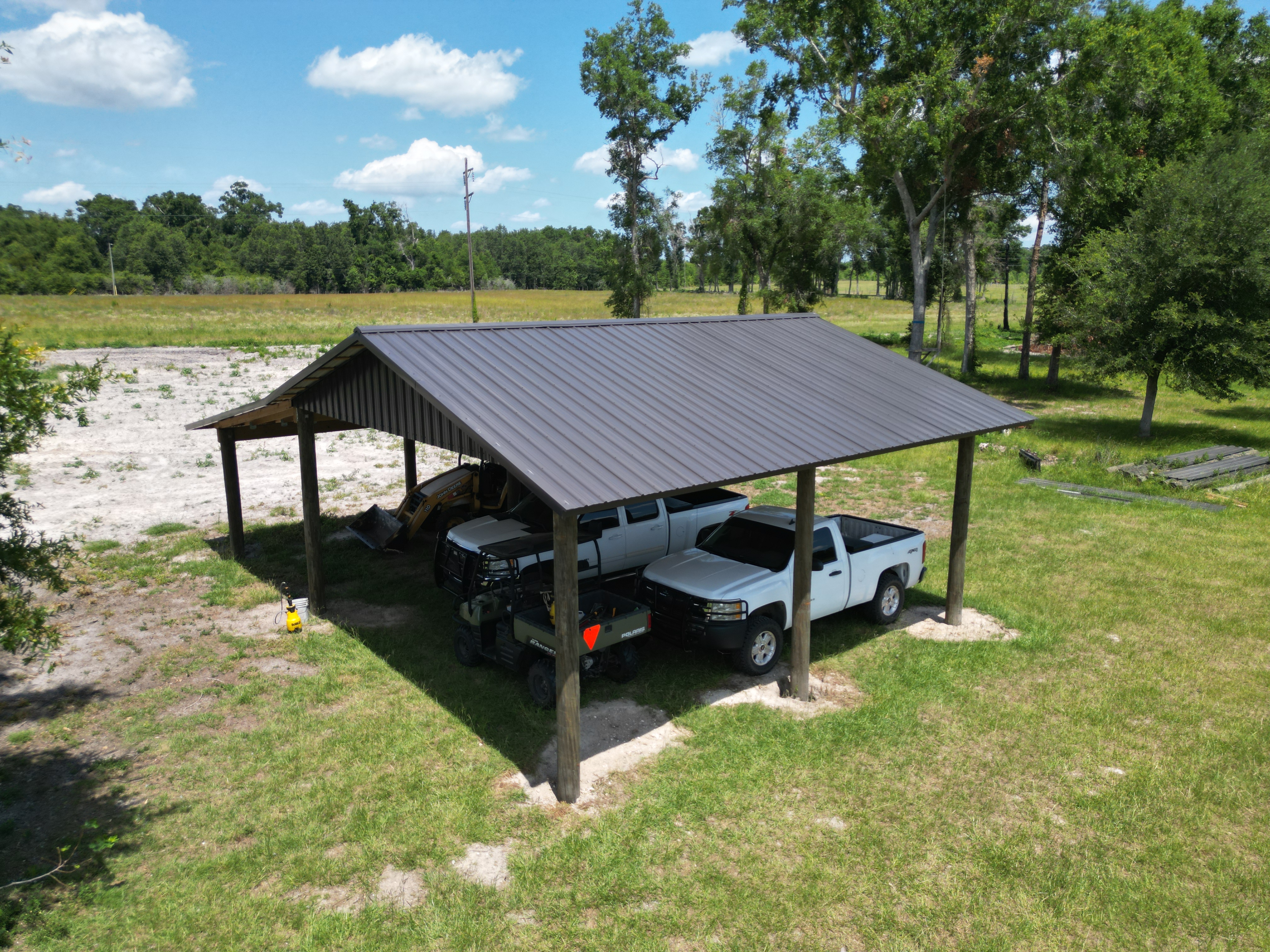 Expert metal roofing solutions for durable and long-lasting roofs in Chiefland, FL