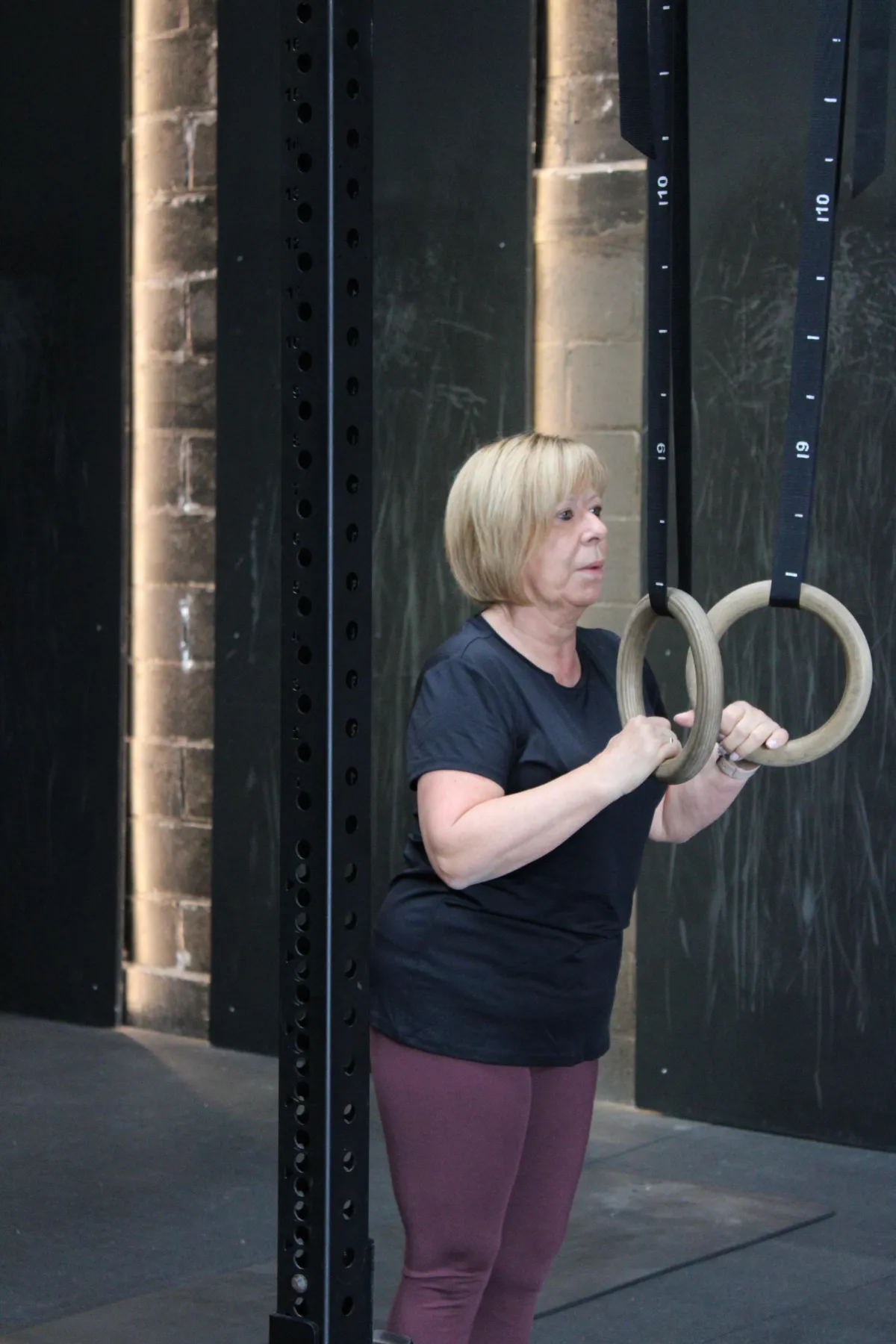 Motiverende CrossFit-community in Hasselt tijdens groepsles