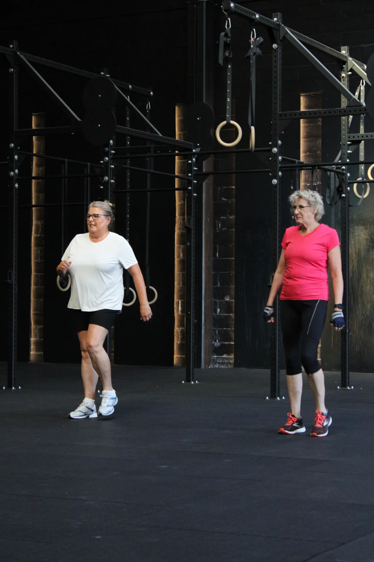 Krachttraining tijdens CrossFit-workout in Hasselt