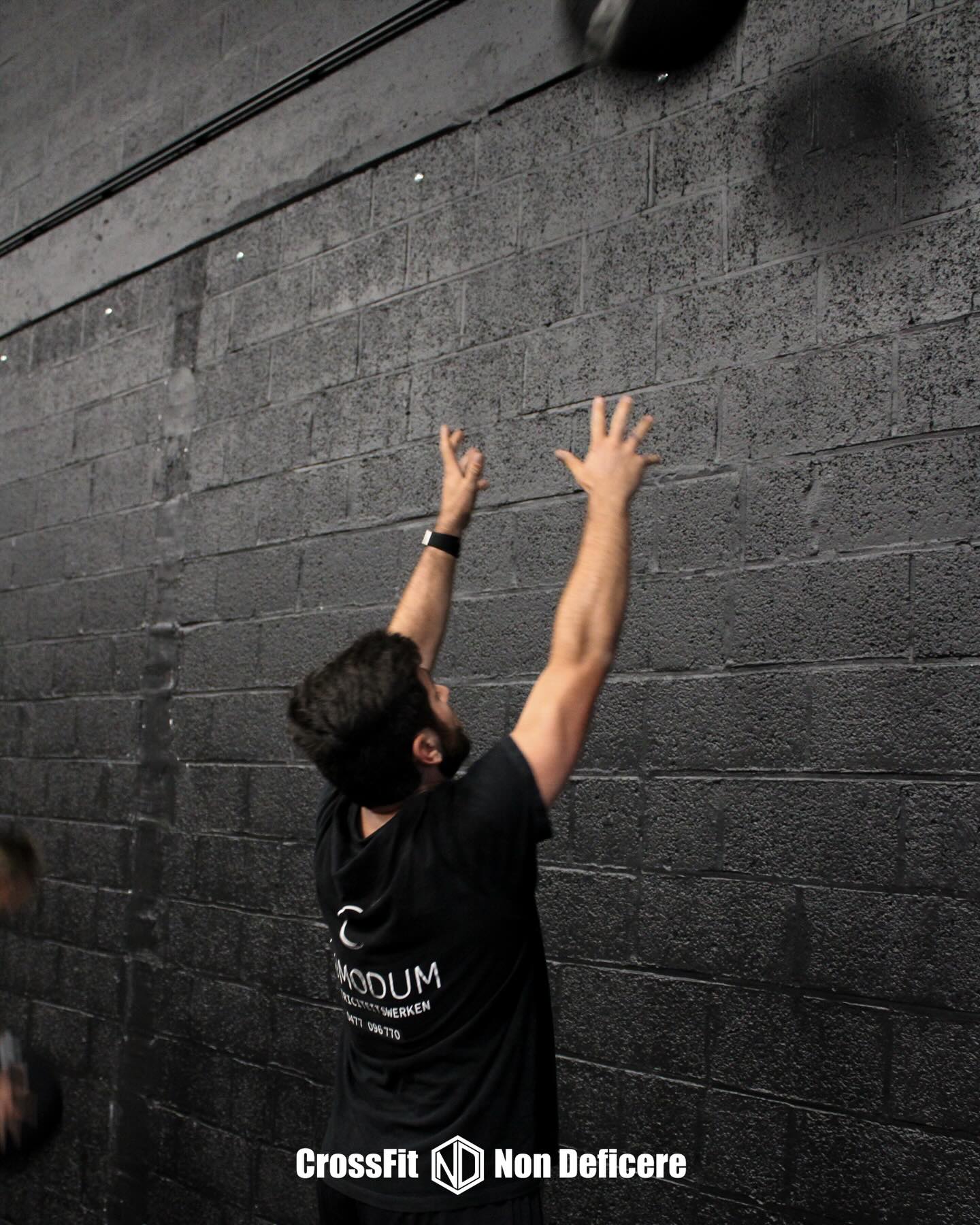 Gezellig samen sporten tijdens een CrossFit kinderfeestje in Hasselt.