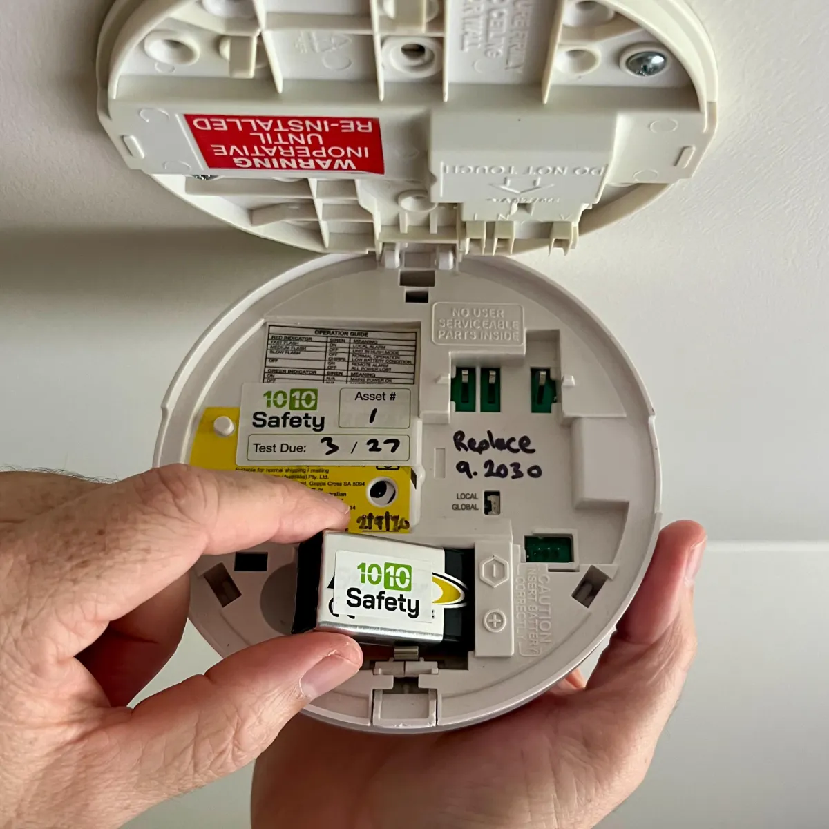 1010 Safety annual test and service of hardwired smoke alarm in privately managed Dubbo rental