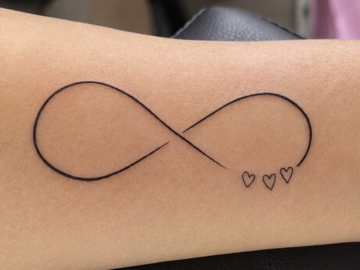 Fine-line tattoo by Cristal Torres Brows in Las Vegas