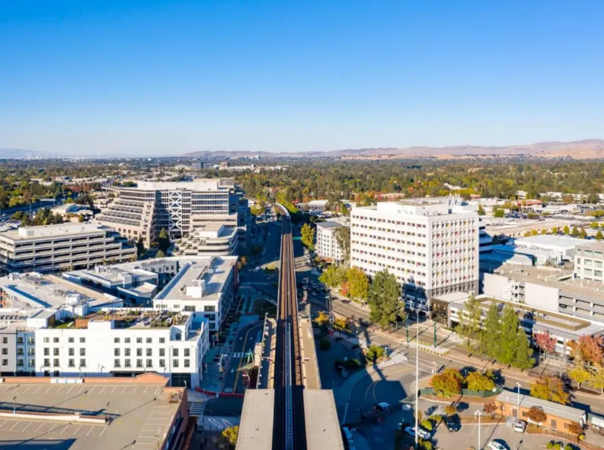 Selling a Condo vs House in Walnut Creek: Key Differences