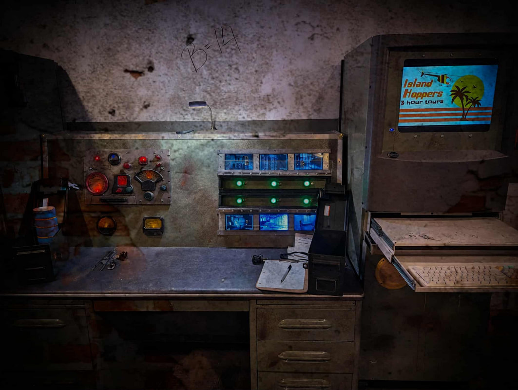 blue and white jigsaw puzzle