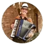 Accordion Life Academy 5 star review: Wow! In one month I am playing the accordion!