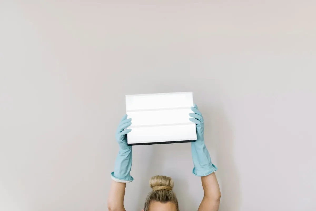 What to Expect When Hiring a Cleaning Service for First Time