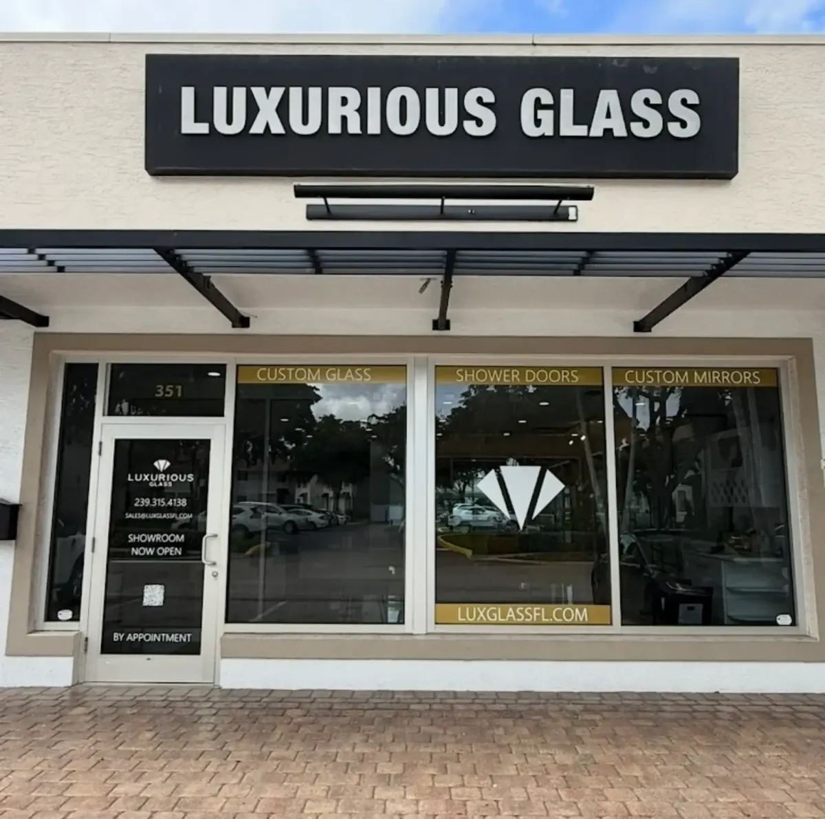 Luxurious Glass - The premier decorative mirror shop near me in Naples, FL