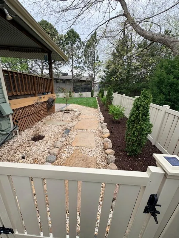 Mulching in Omaha, NE