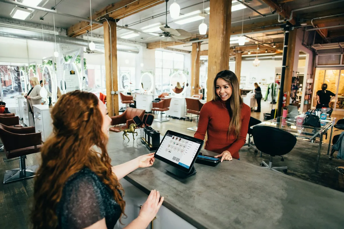 Cover image for the article What is the difference between B2B Sales and B2C Sales?