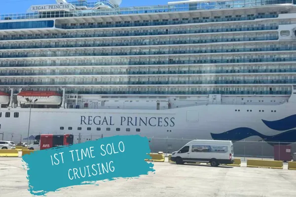 side view of cruise liner Regal Princess