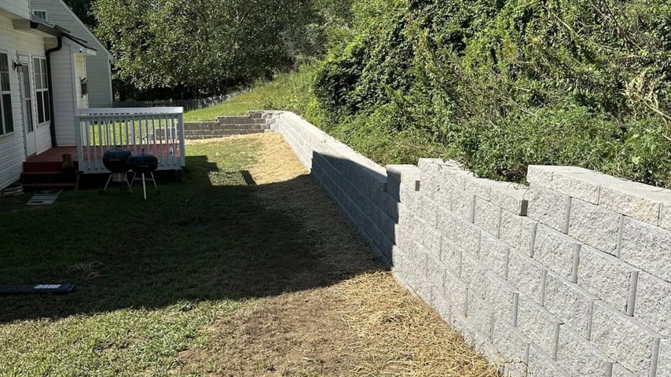 Retaining wall contractors serving Durham, NC and surrounding areas, providing construction and repair services