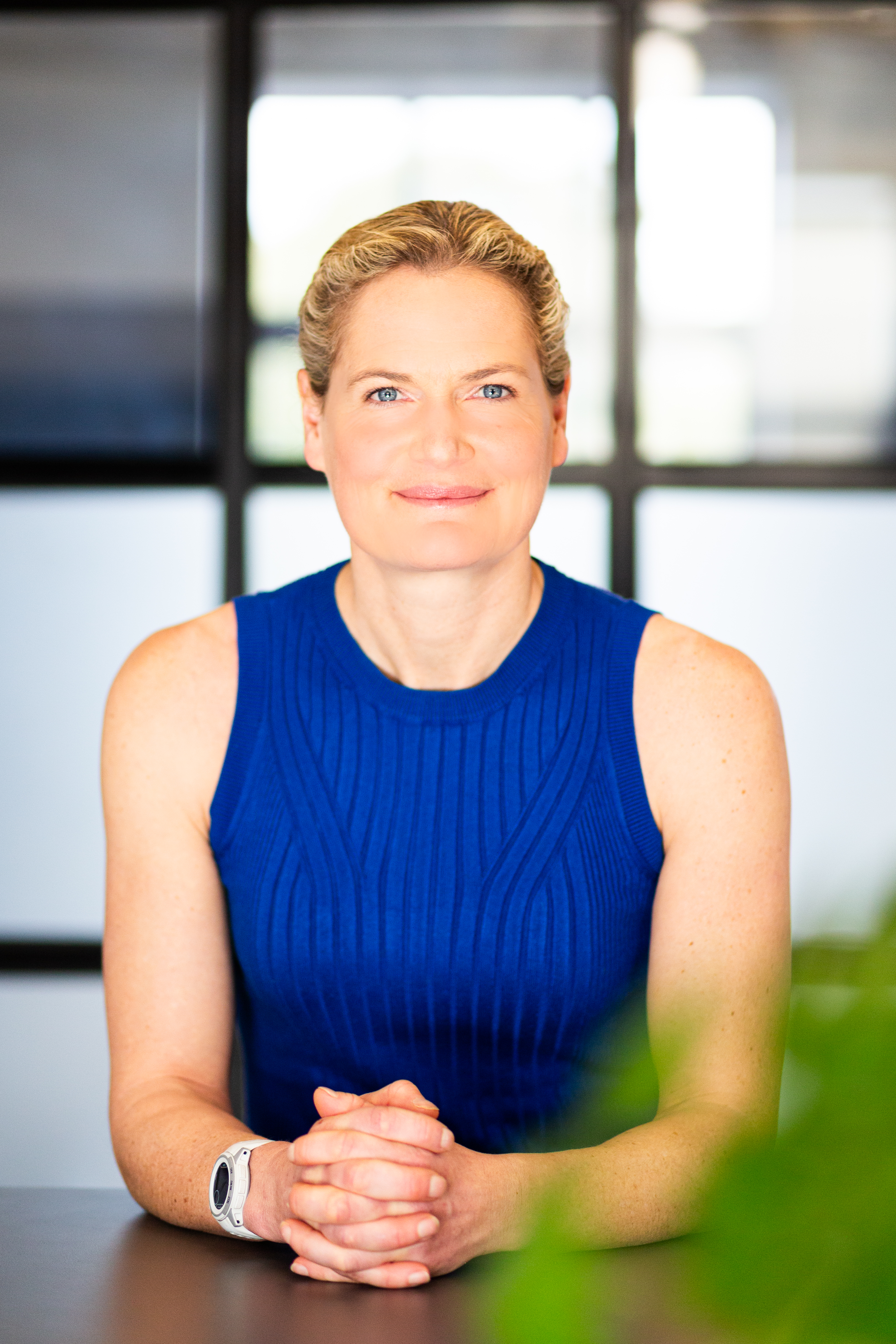 Dr. Sophie Bostock professional portrait - Sleep Scientist and Clinical Expert