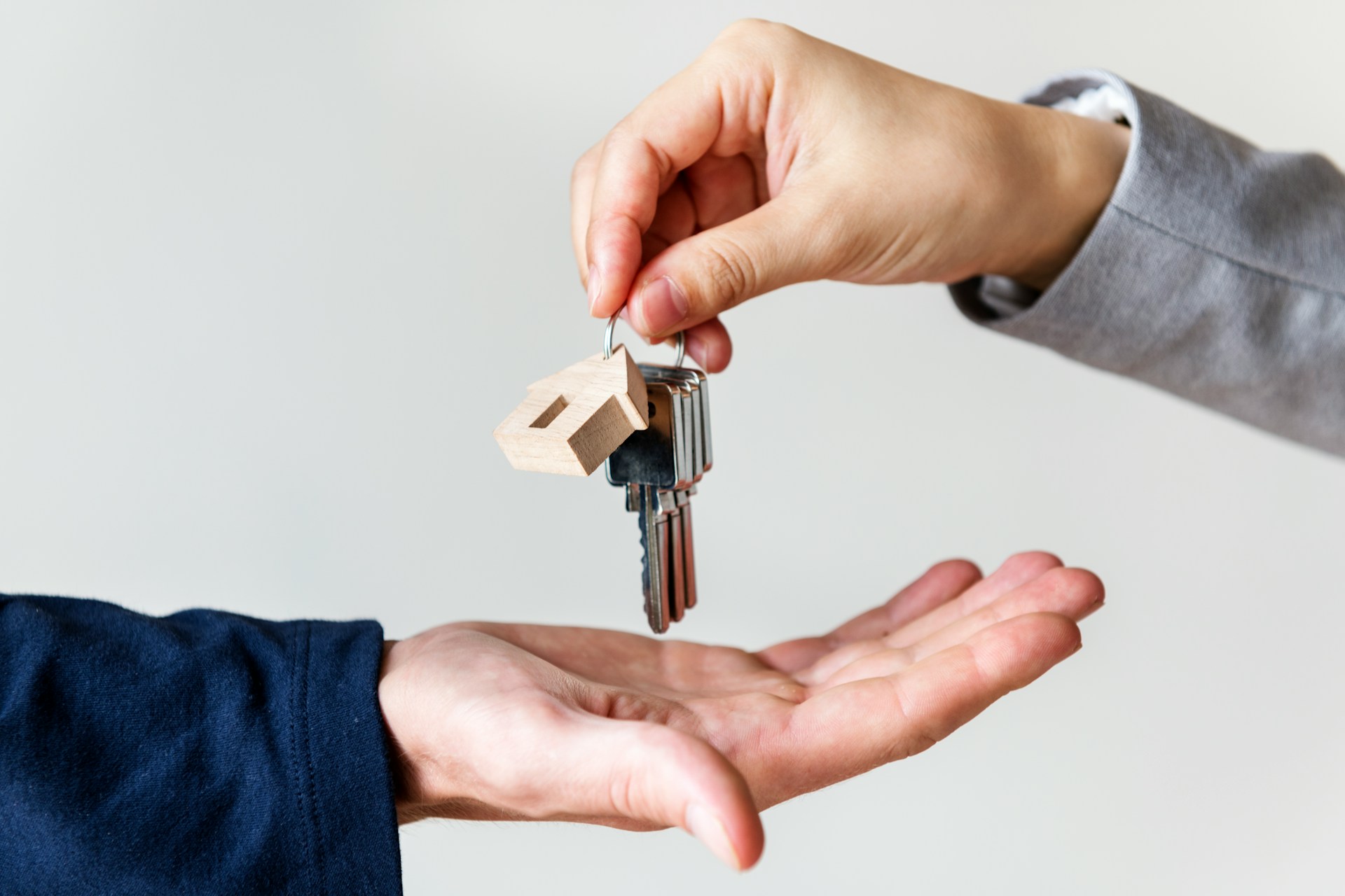 Understanding the Function of a Real Estate Meeting Today