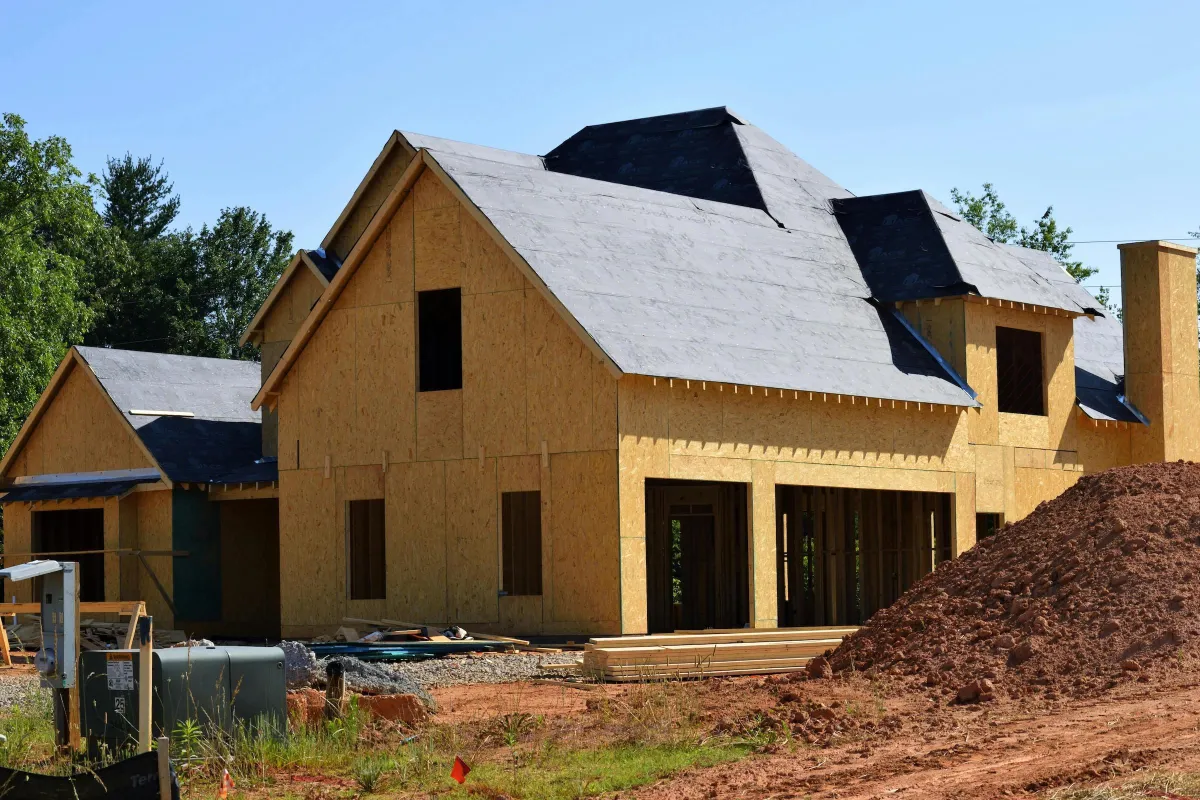 Image of a house under construction.