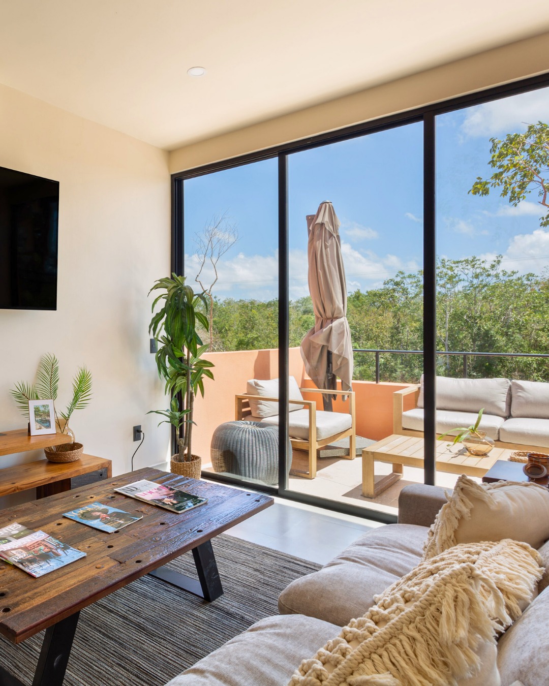 Ready to buy or sell with coutie real estate?